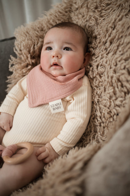 Organic Cotton Muslin Bib - Pink