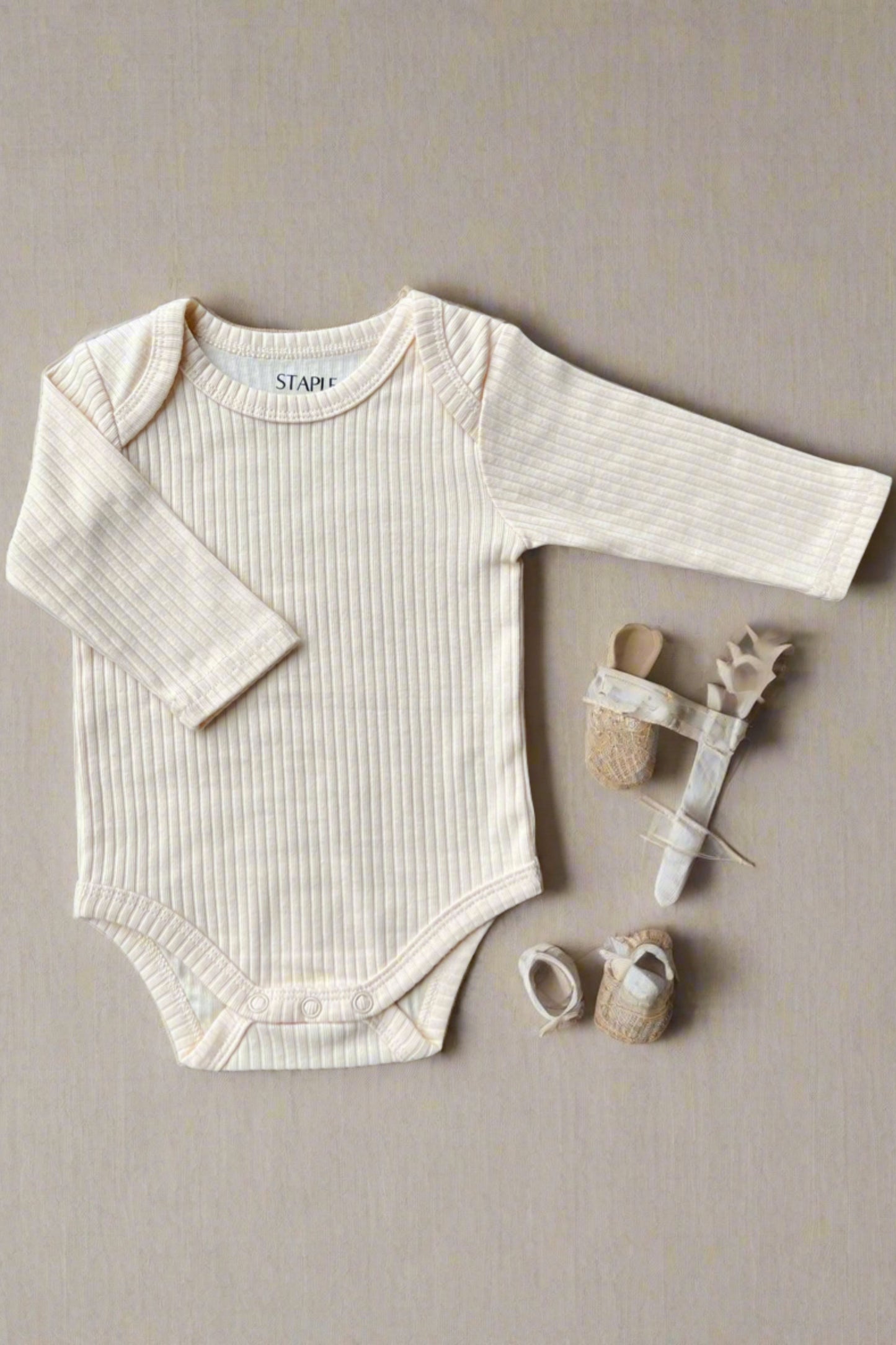 Organic Cotton Ribbed Long Sleeve Bodysuit - Buttermilk
